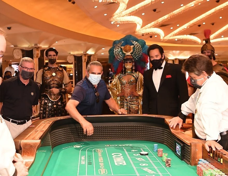 How Do Casino Hotels Attract Tourists?